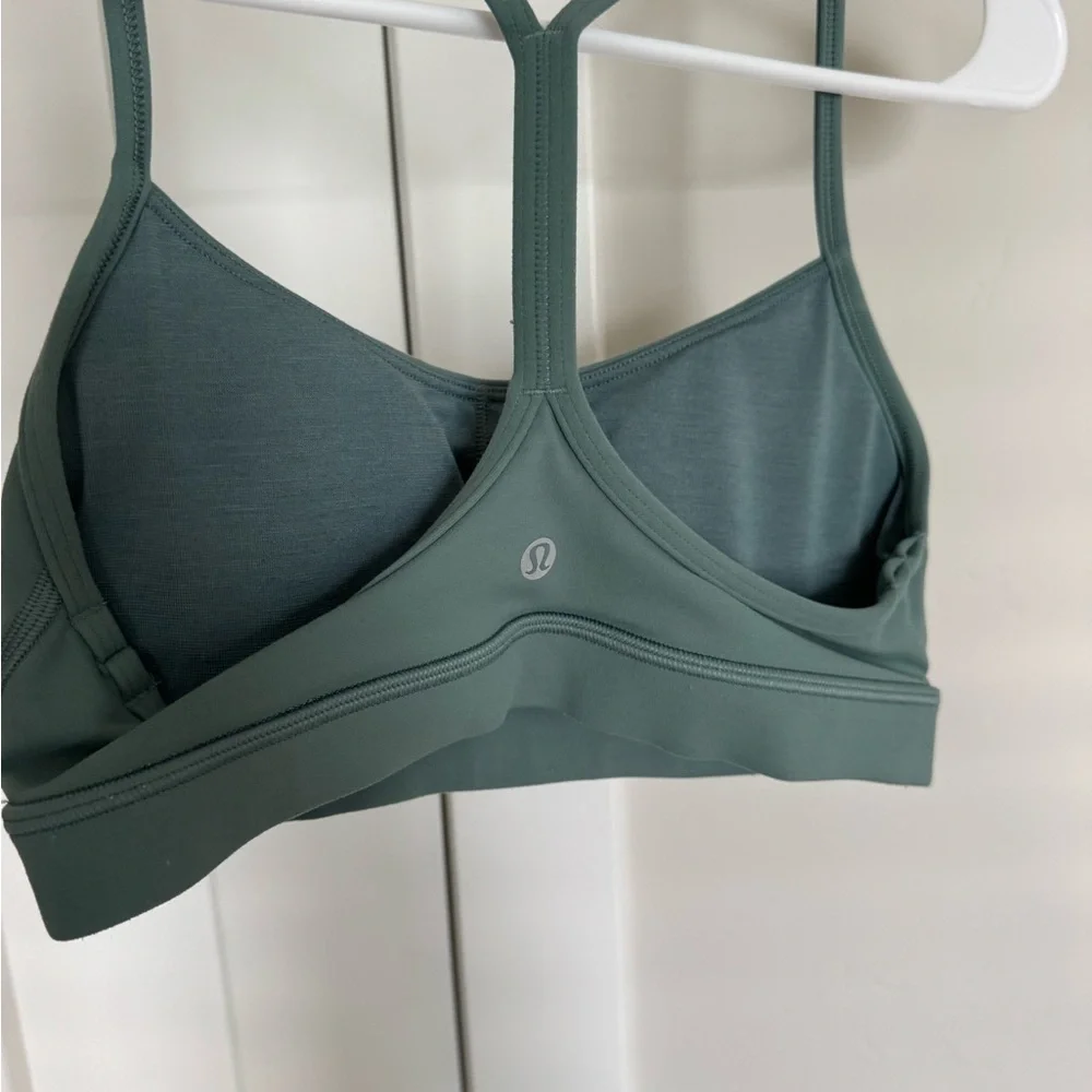 Lululemon Flow Y Nulu Bra